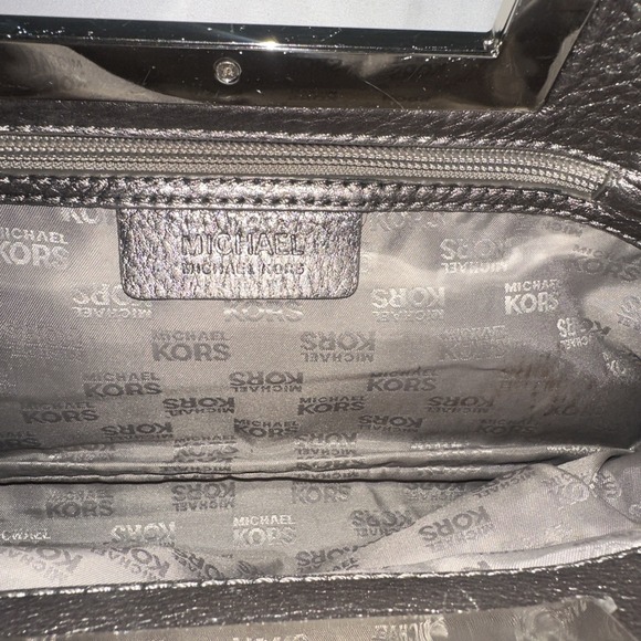 Michael Kors Silver Hand Cluch Purse Women's - Picture 6 of 8